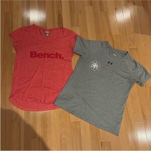 Grey Performance Under Armour & Red Bench Short Sleeve Tees - size S